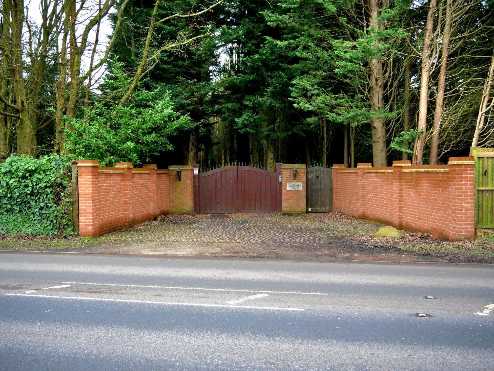 Beautiful In Brentwood Holiday home